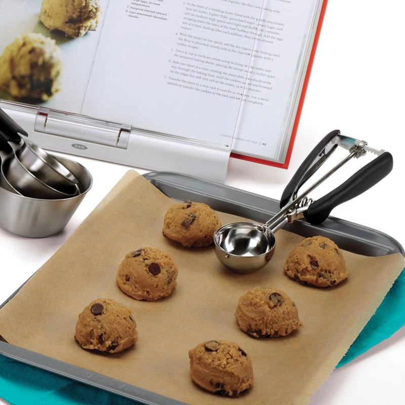 OXO Large Cookie Scoop (3 Tablespoons) – The Cook's Nook