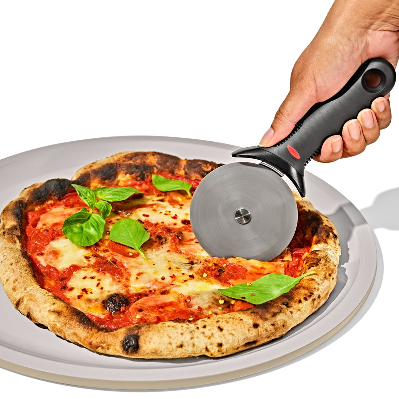 OXO PRO Ceramic Coated Pizza Pan