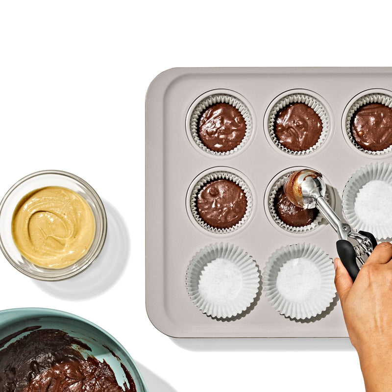 OXO PRO Ceramic Coated Muffin Pan