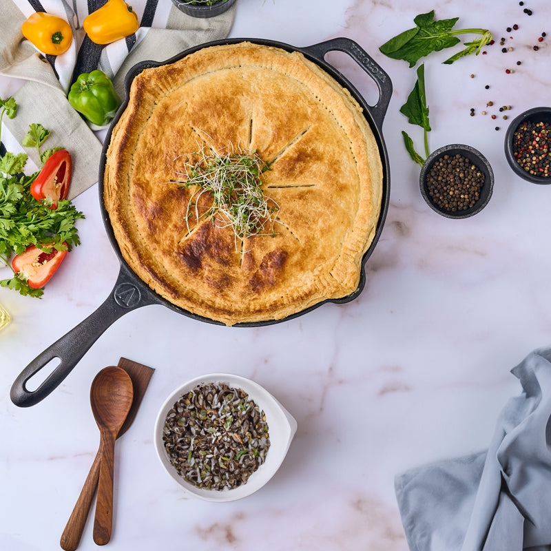 Victoria - Cast Iron Skillet 30 cm